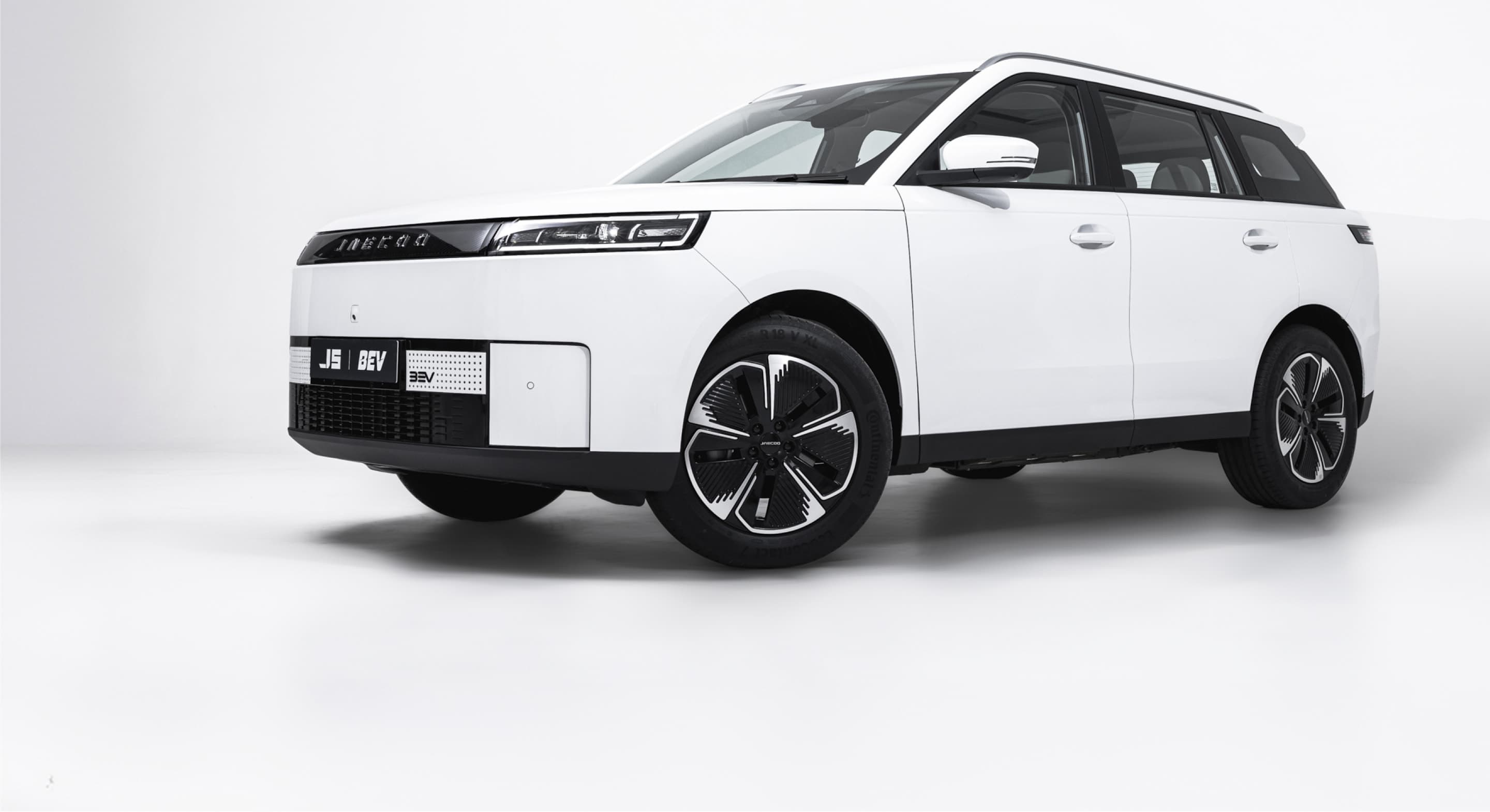 JAECOO J5 EV