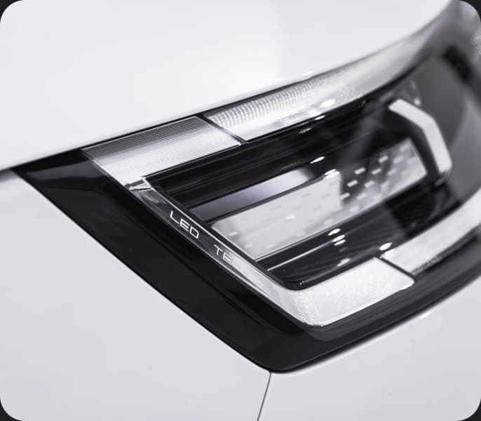 Streamlined Aero Front Profile
