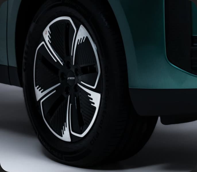 18” Alloy Wheels